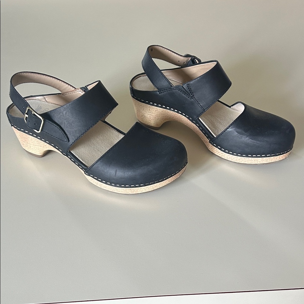 Dansko Black Leather Women's Clogs